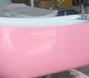 BỒN TẮM CÁ HEO CÓ VÒI