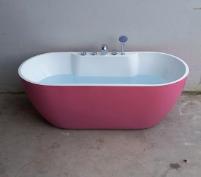 BỒN TẮM OVAL CÓ VÒI CÓ MASAGE